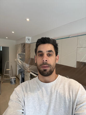 👉 Cuisine blanc, cassé ✔️ rendu haut de gamme ✔️ super lumière